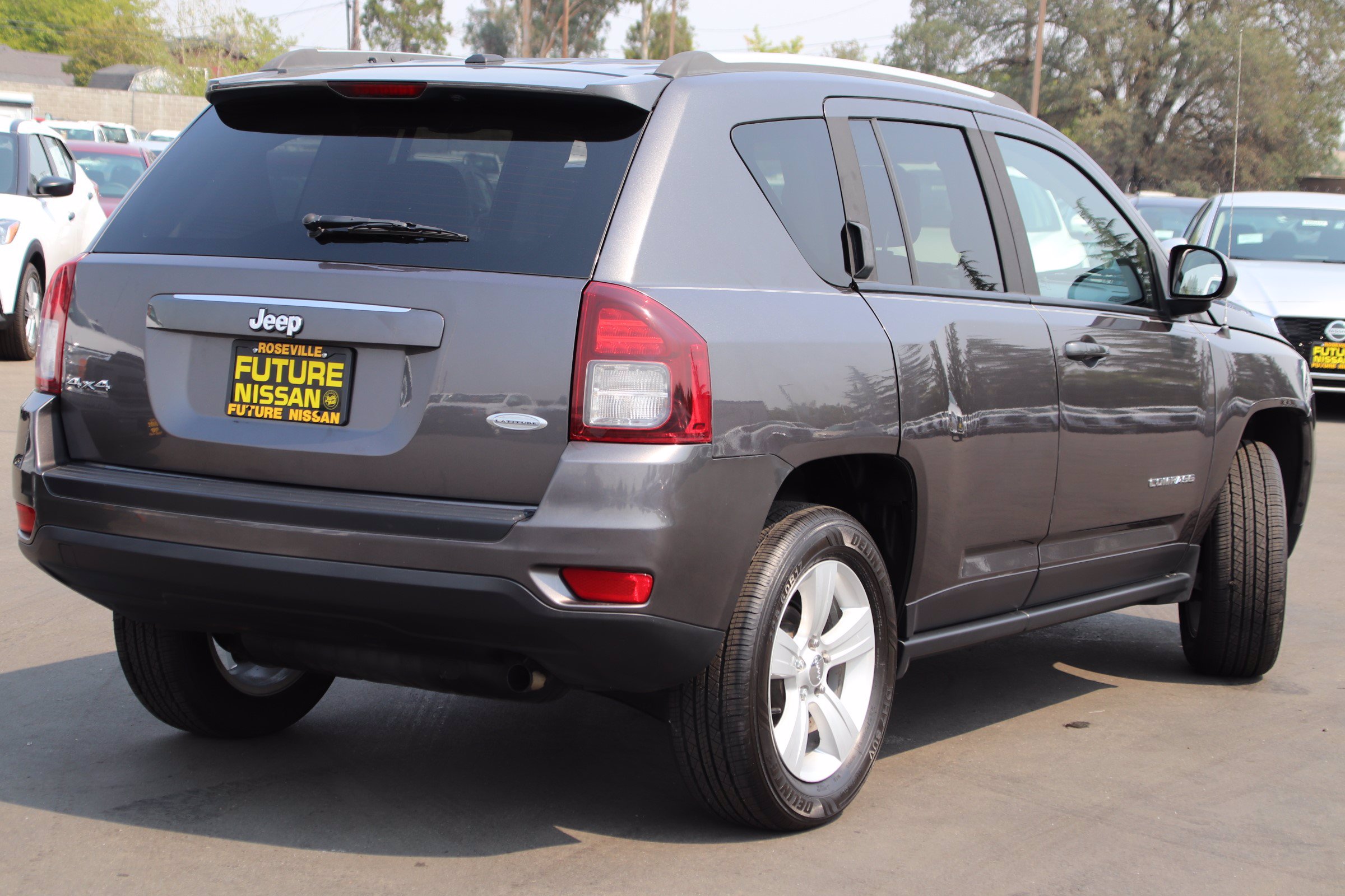 Pre-Owned 2016 Jeep Compass Latitude 4D Sport Utility in ...