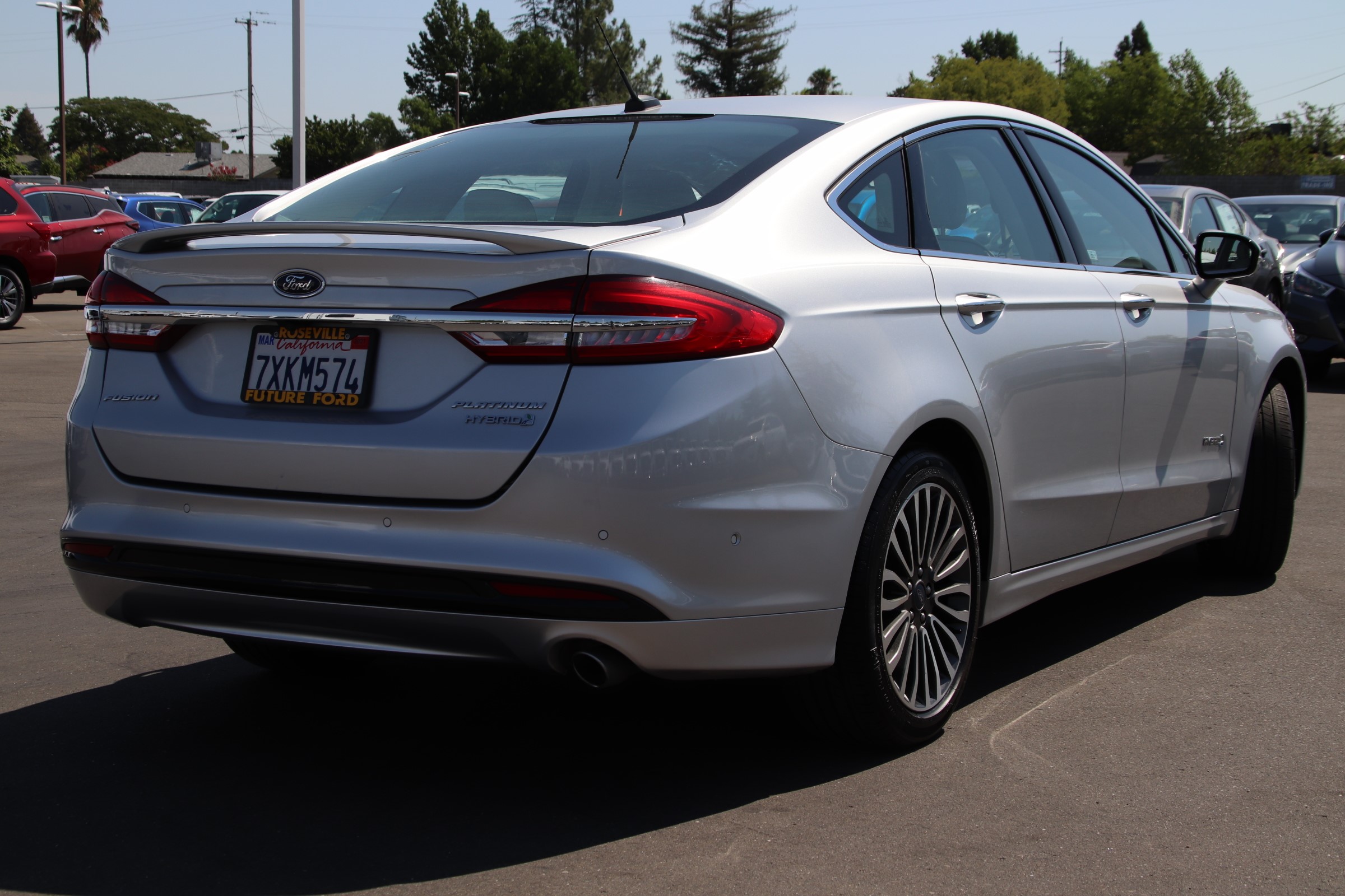 Pre-Owned 2017 Ford FUSION HYBRID Sedan HYBRID Sedan Platinum in ...