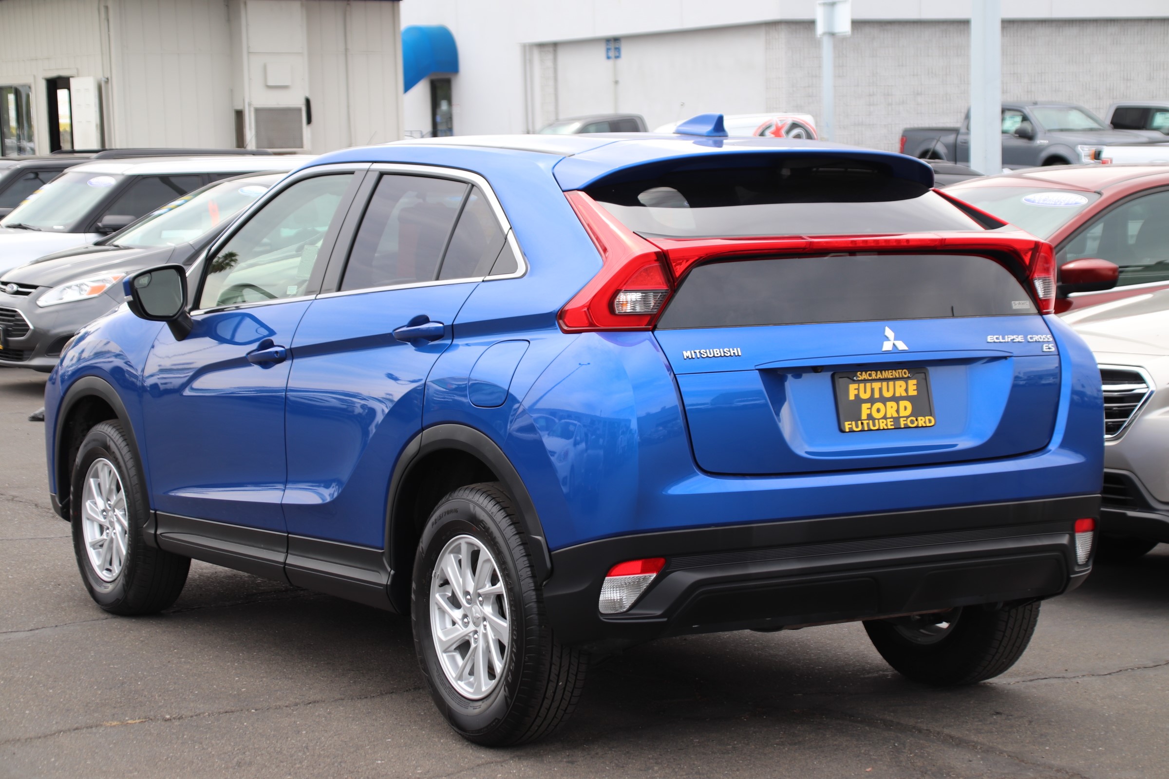 Pre-Owned 2019 Mitsubishi ECLIPSE CROSS ES CROSS ES in Roseville # ...